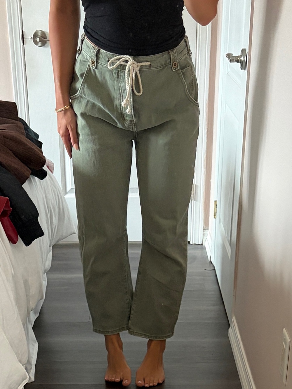 High-Rise Olive Women’s Jeans with Drawstring Waist